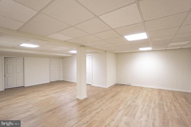 Building Photo - 1703 Smedley Ct