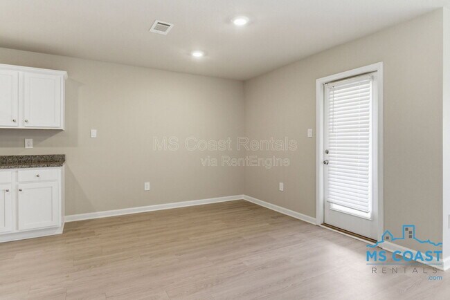 Building Photo - 15336 Leighwood Ln