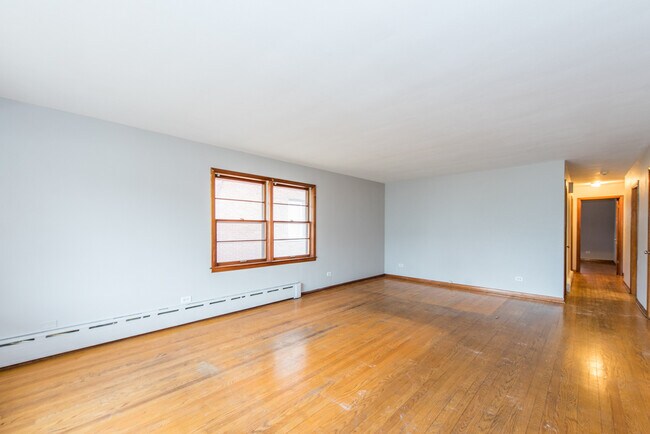 Building Photo - 1023 Hickory St