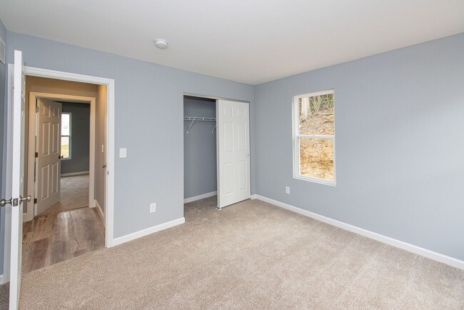 Building Photo - College Hill- New Construction! Stunning 3...