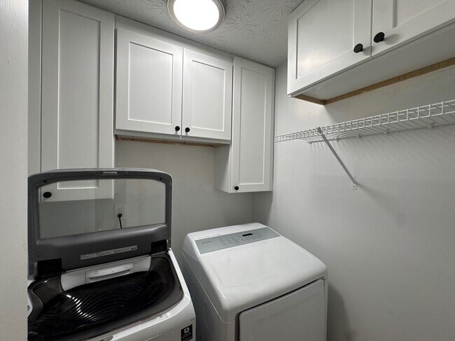 Building Photo - 1925 Heatherton Rd