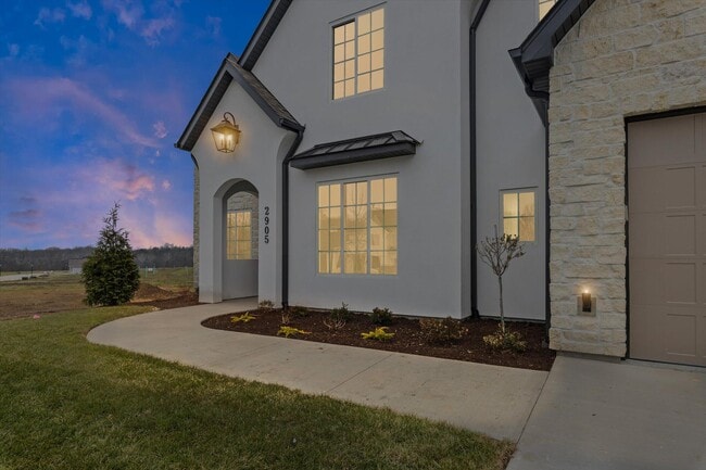Building Photo - 2905 Easley Cabin Cir