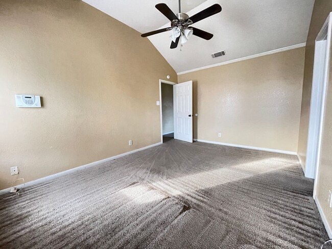 Building Photo - 4904 James Loop