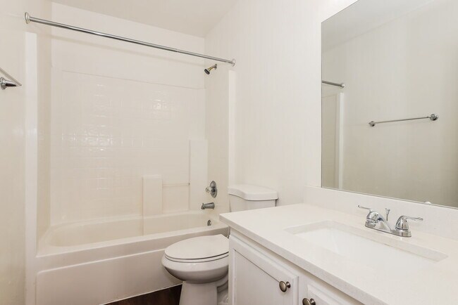 Building Photo - 12005 W Corrine Dr