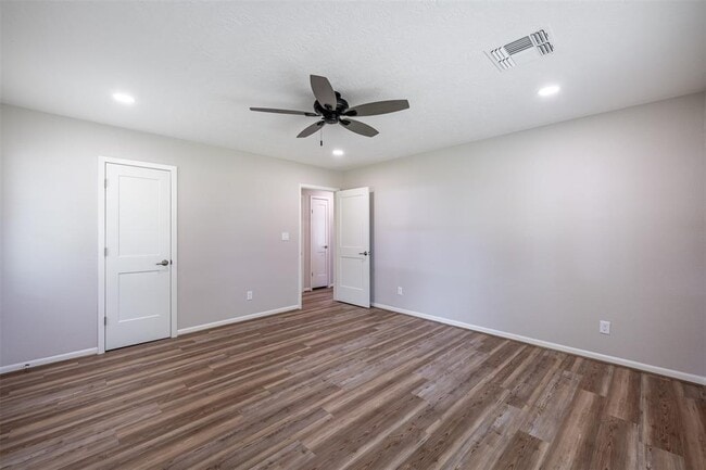 Building Photo - 3901 FM109