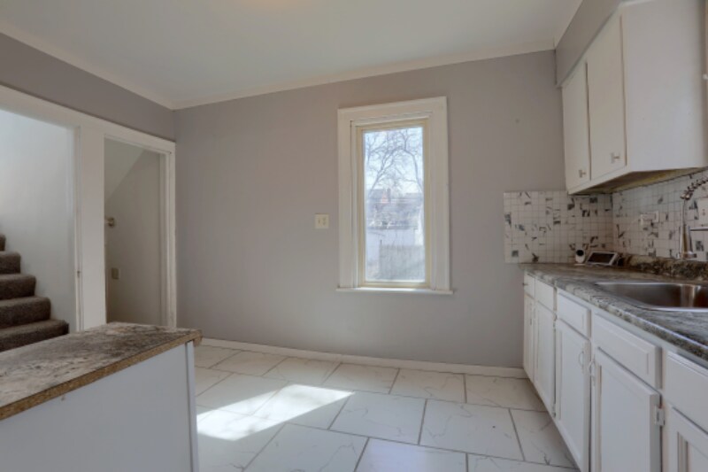 Building Photo - 7600 Doyle St