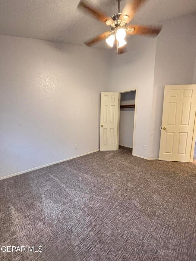 Building Photo - 10928 Duke Snider Cir