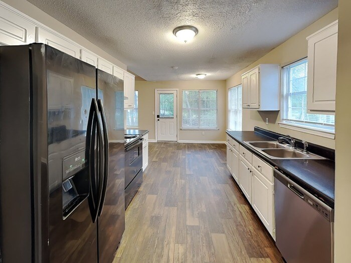 Building Photo - 1621 Isleworth Cir