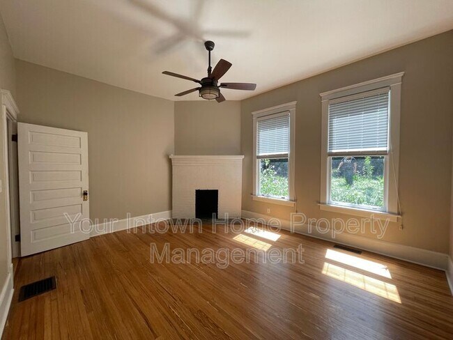 Building Photo - 156 Waverly Way NE