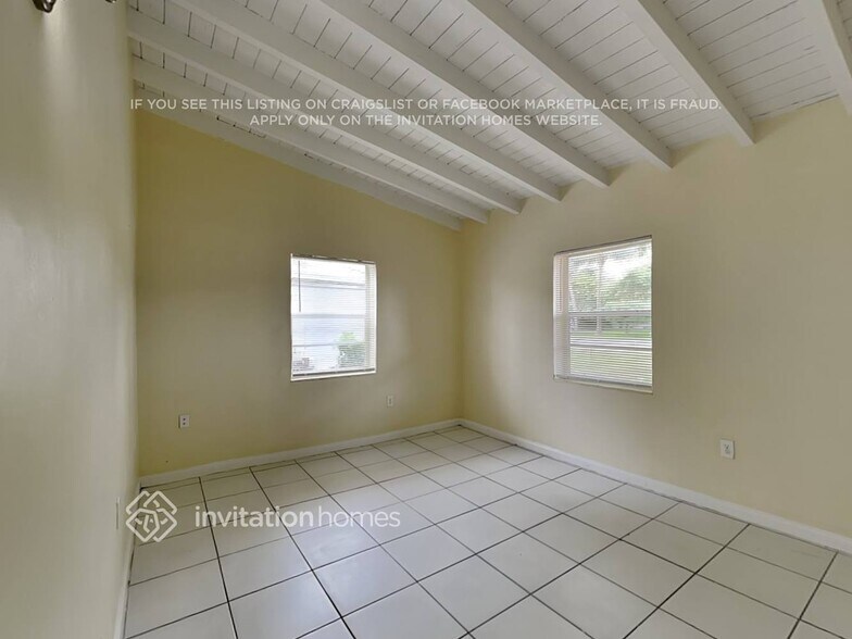 Building Photo - 3421 Charleston Blvd