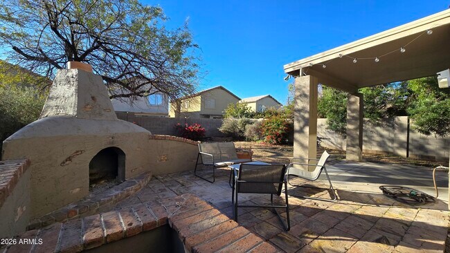 Building Photo - 11421 W Pima St