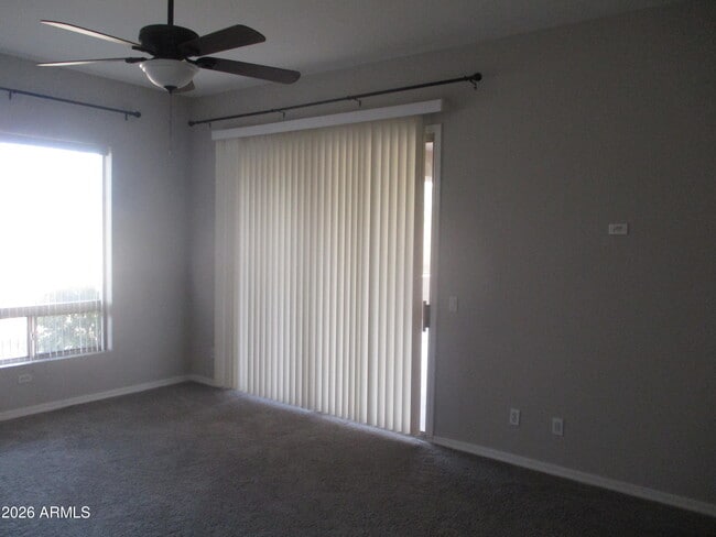 Building Photo - 2926 W Eastman Dr