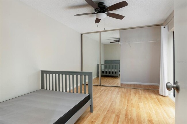 Building Photo - 2606 6th Ct
