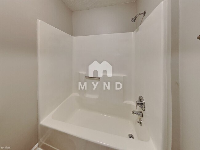 Building Photo - 3 br, 2 bath House - 7007 Ware Rd