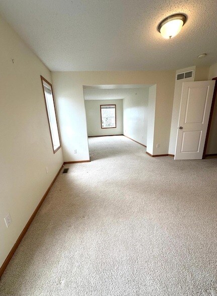 Building Photo - 15375 60th Ave N