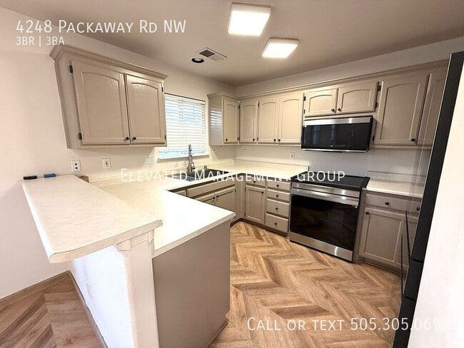 Building Photo - 4248 Packaway Rd NW