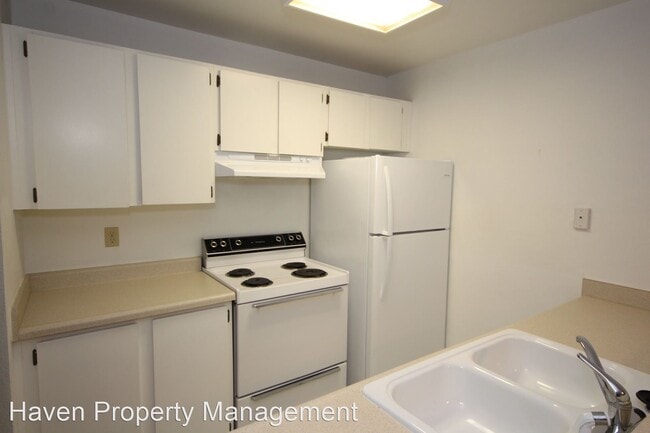 Building Photo - 1 br, 1 bath House - 1003 S 308th  Unit 28