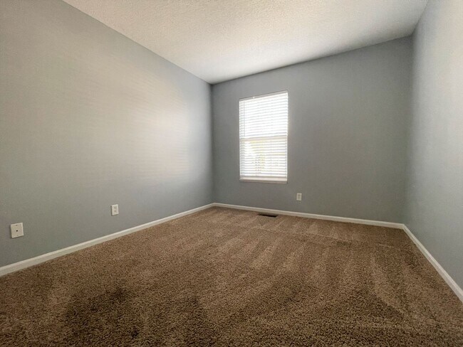Building Photo - 1251 Hall Ln