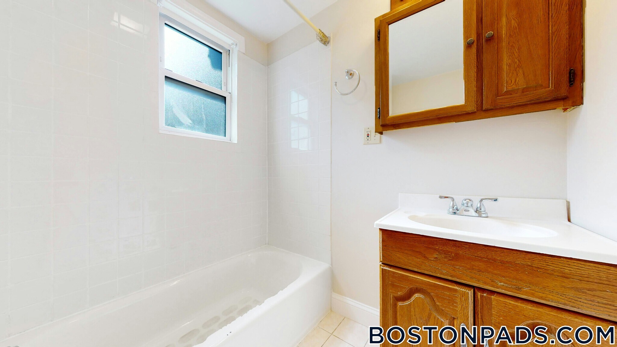 Building Photo - 45 Pratt St