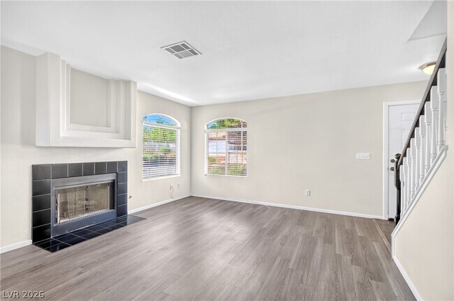 Building Photo - 224 Star Cluster Cir