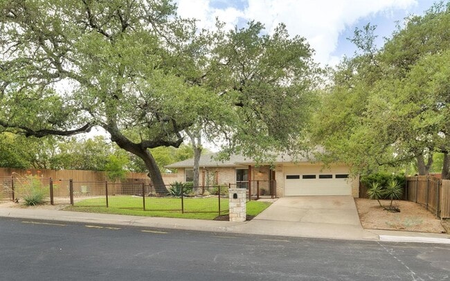 Building Photo - 1406 Radam Cir