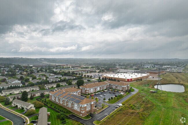 Building Photo - Sarazin Flats