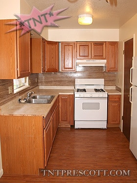 Building Photo - Duplex in Prescott ~ COMP HOLD