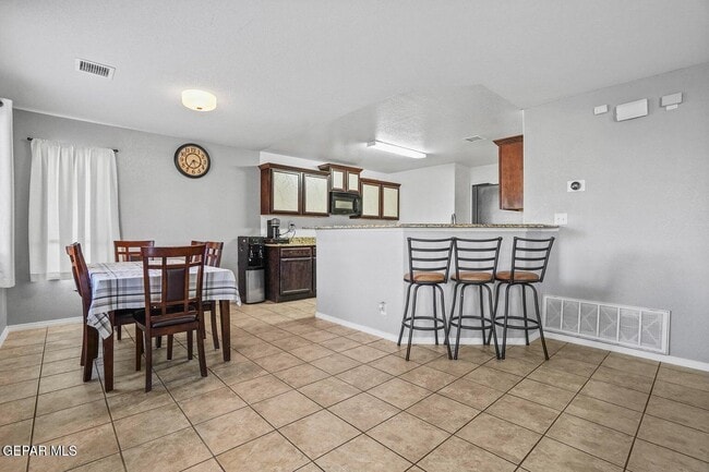 Building Photo - 7045 Eagle Nest Ct