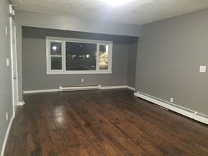 Building Photo - 897 Branch Ave