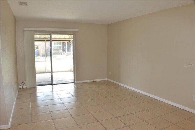 Building Photo - 9515 Fieldview Cir