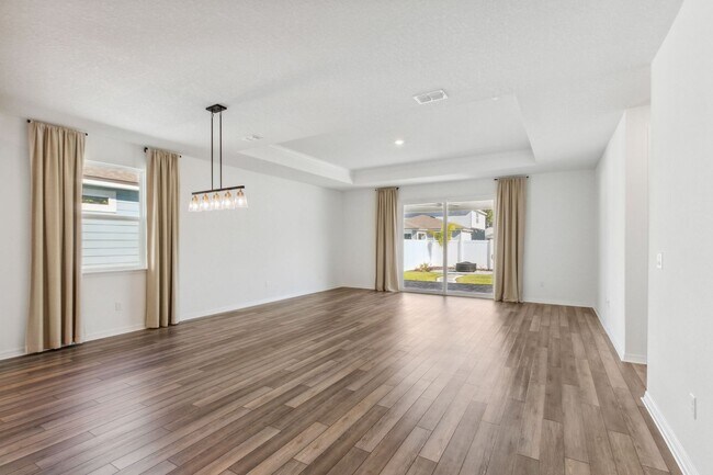 Building Photo - Newer Construction! Tons of Amenities! Wildlight Community!