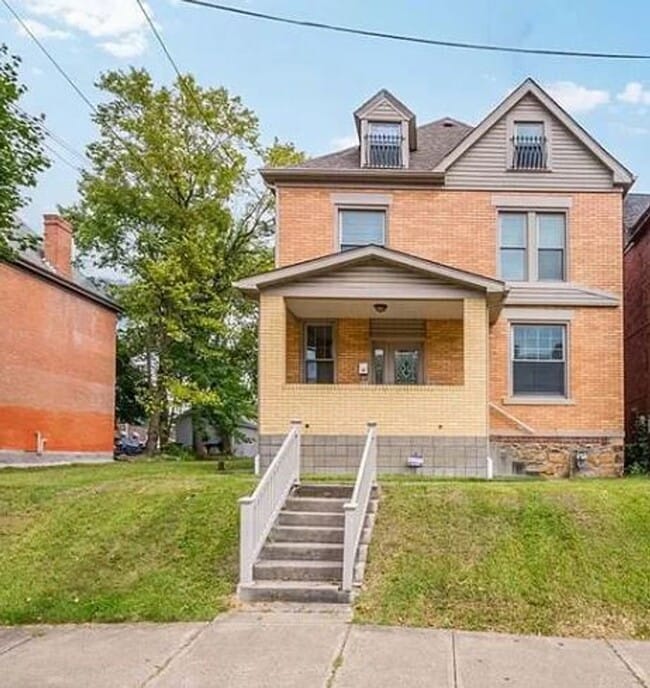 Building Photo - 309 South Ave