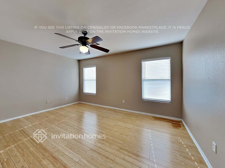Building Photo - 255 Palmarosa St