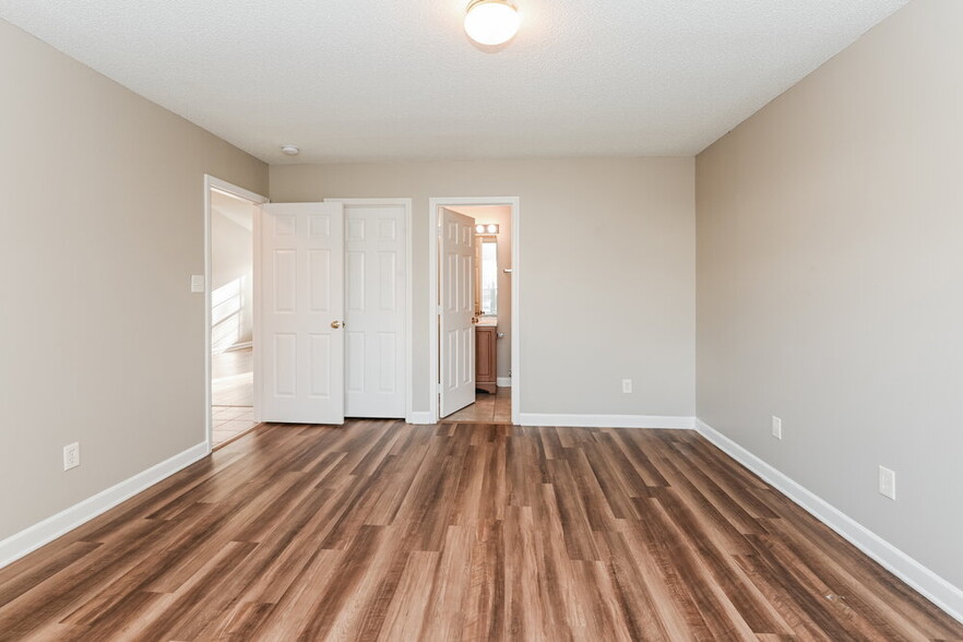 Building Photo - 2431 Fabyan Ln