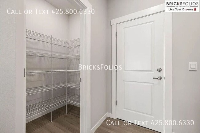 Building Photo - 6056 Addison Rd SW