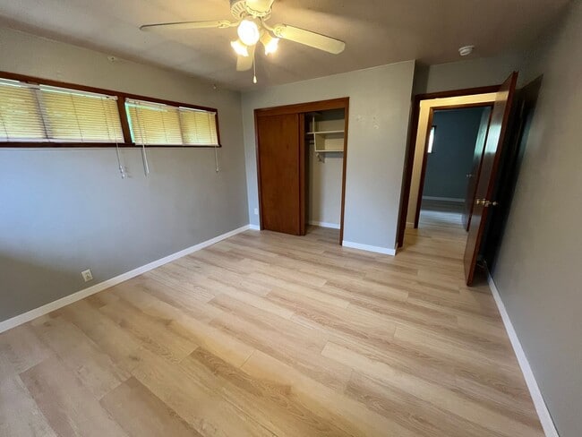 Building Photo - 16202 Larch Way