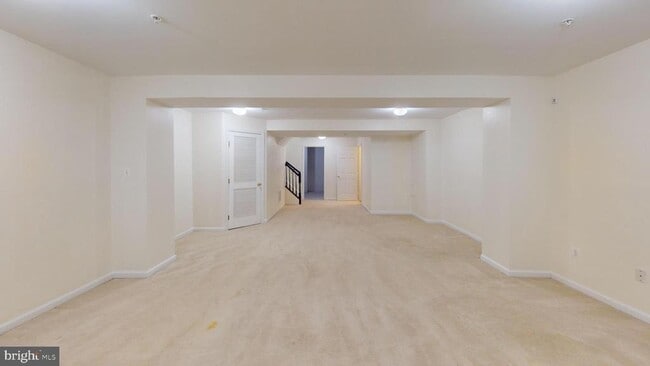 Building Photo - 26071 Ridge Manor Dr