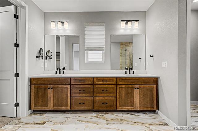 Building Photo - 9032 Star Fall Cir