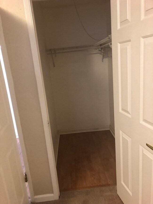 Walk-in CLoset - 2715 Joseph Ave