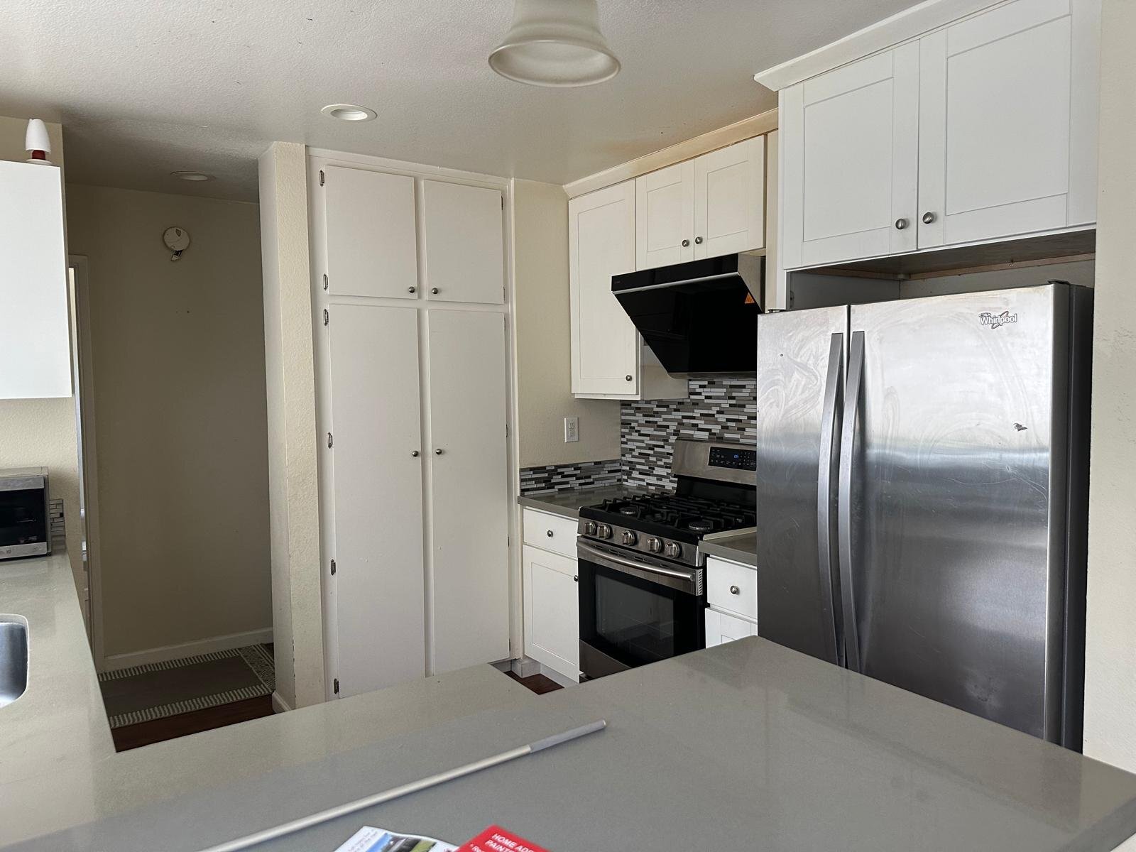 Building Photo - 2118 Alexander Way