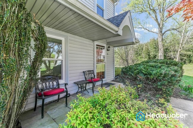 Building Photo - House for Rent in Coatesville