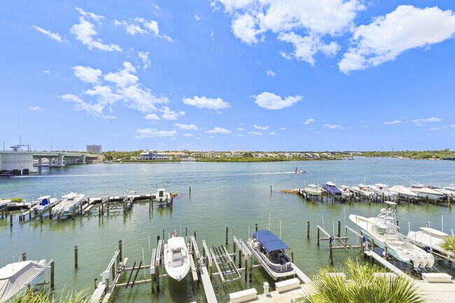 Building Photo - 1748 Jupiter Cove Dr