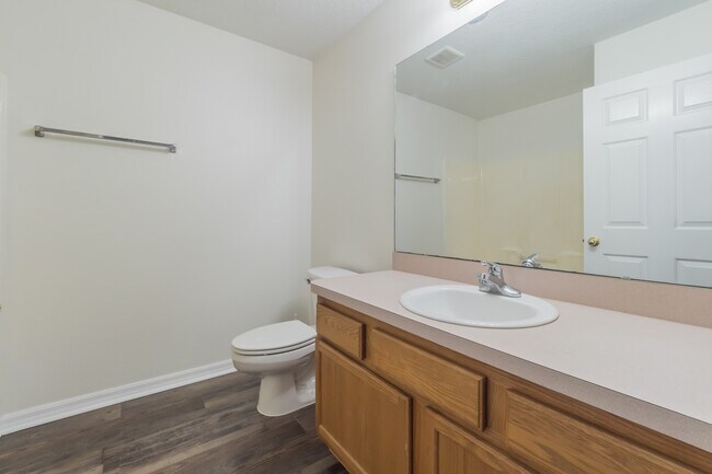 Building Photo - 507 Paulling Dr