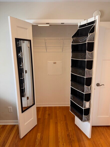 Building Photo - 47 Lafayette Ave NE