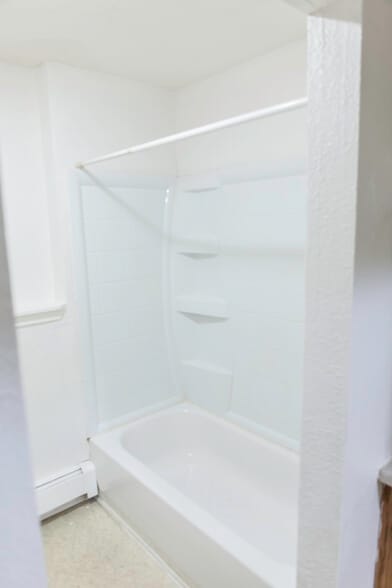 Building Photo - 1350 W 27th Ave