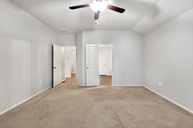 Building Photo - $300 off One Month's Rent! Charming Home with Elegant Granite Countertops and Cabinets