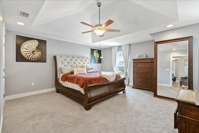 Building Photo - Stunning Tuscany Village Townhouse!