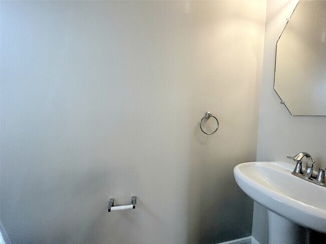 Building Photo - 12519 S Ashford Villa Ln