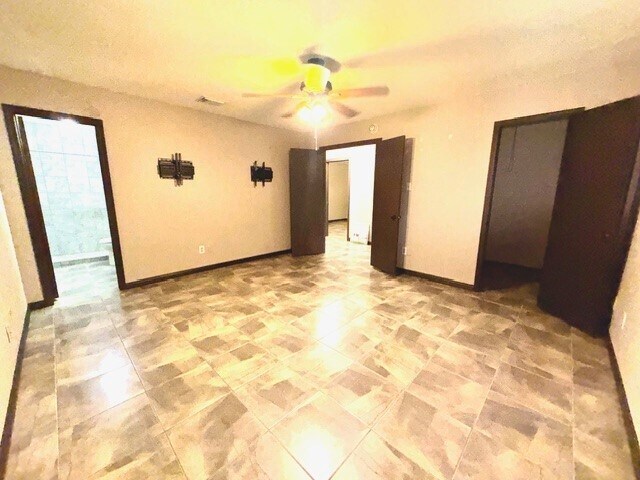 Building Photo - 1827 Polley Ct