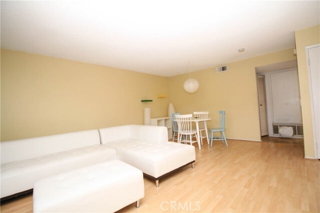 Building Photo - 23737 Highland Valley Rd